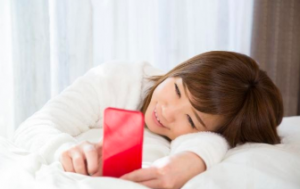 寂しい夜を乗り越える 女性にオススメの夜の孤独を紛らわす対処法5選 Galichu